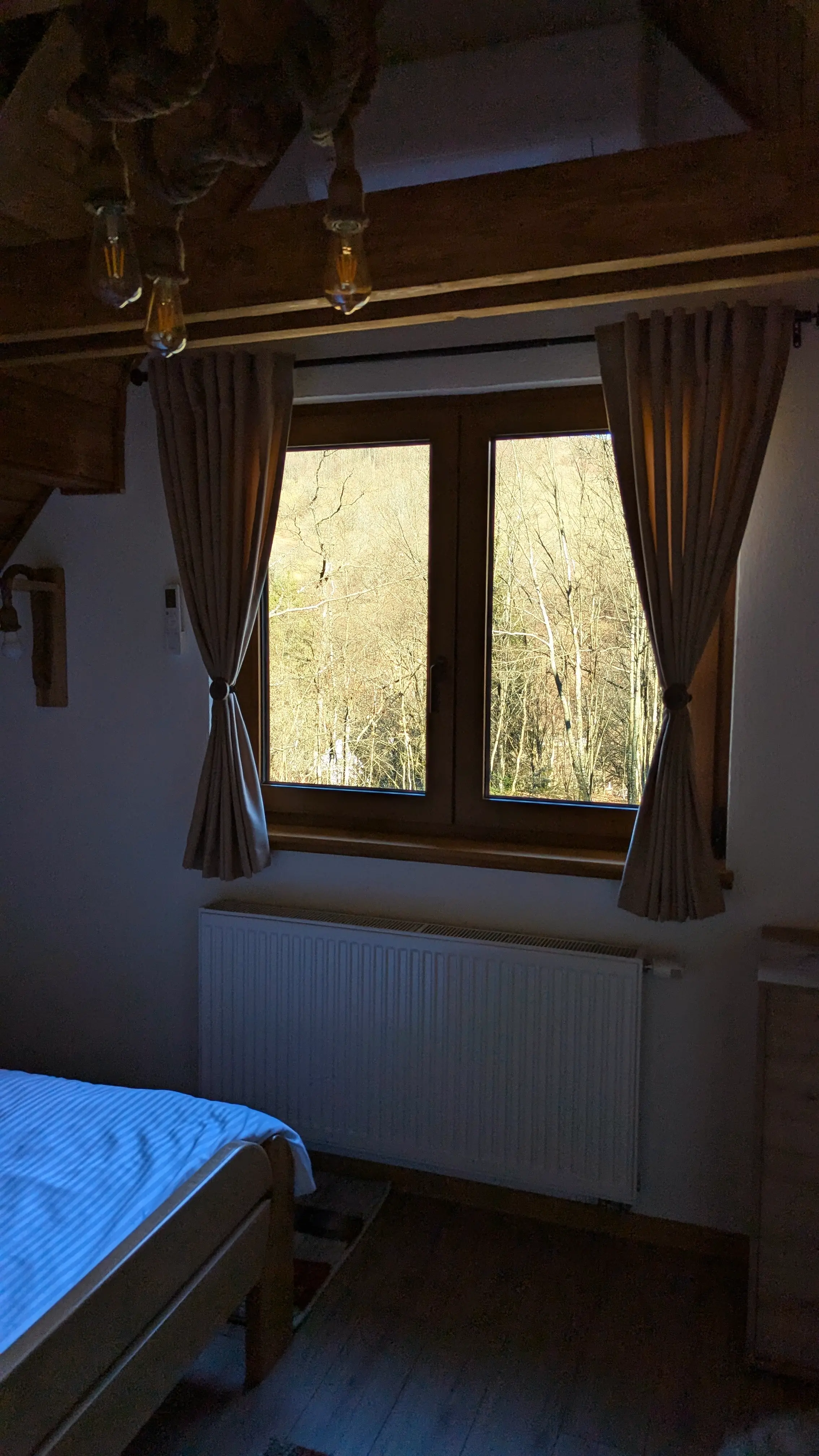 Vila in natural setting